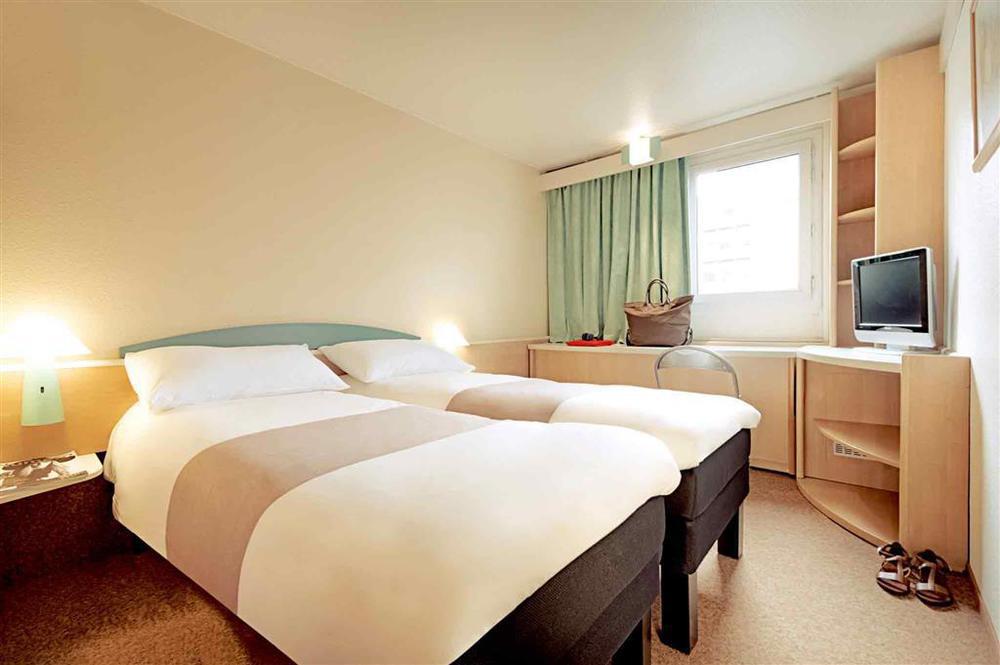 فندق Ibis Lyon L'Isle D'Abeau الغرفة الصورة